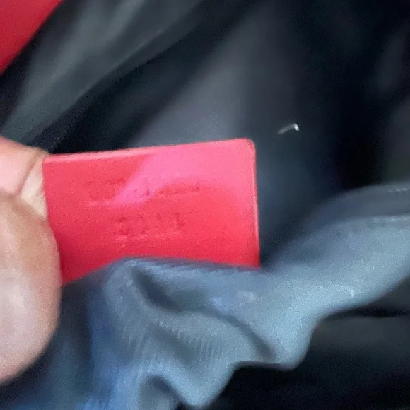 Authentic (Faded) Gucci Tote - Picture 8 of 8